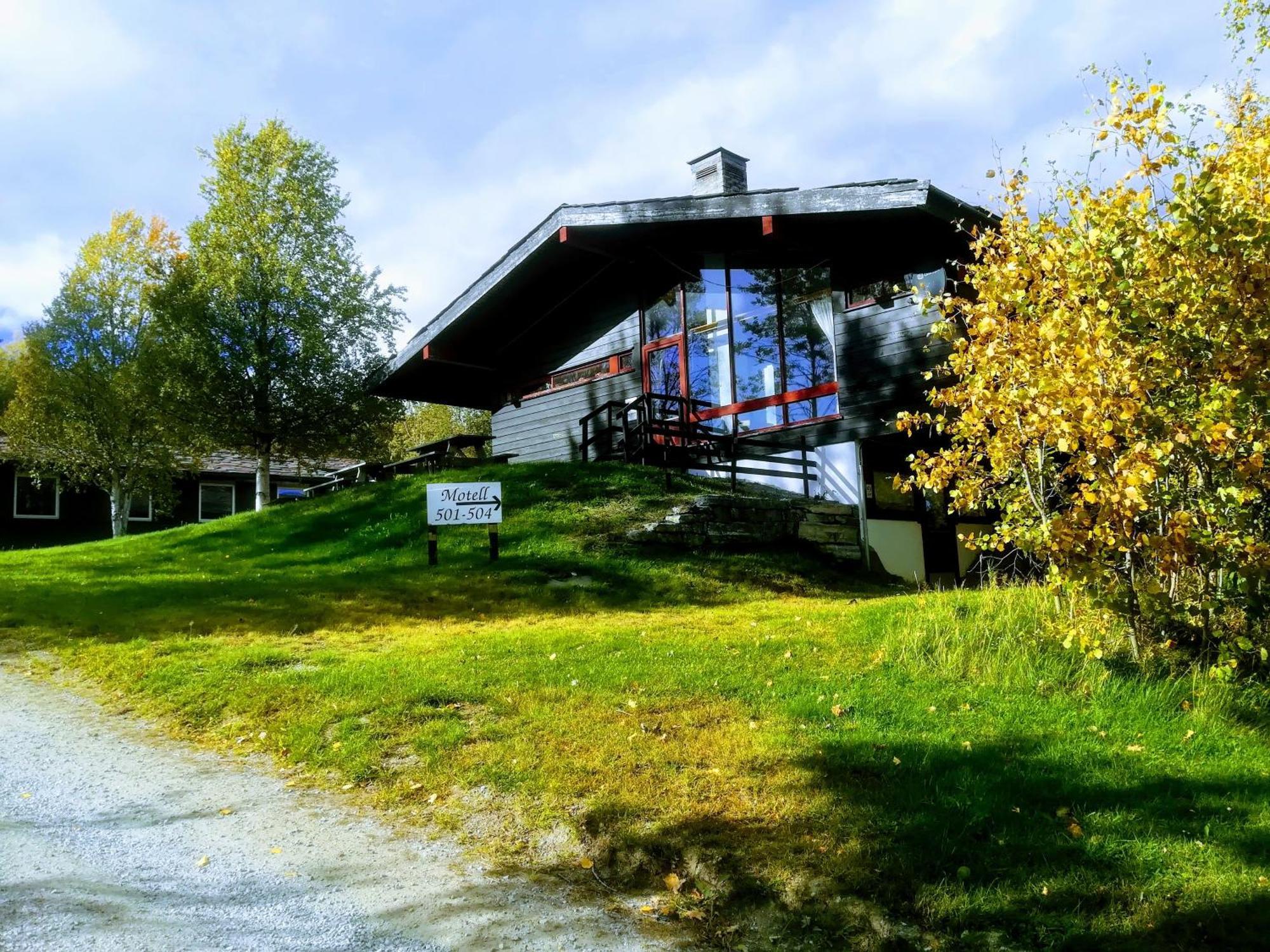 Dombastun Motel Exterior foto